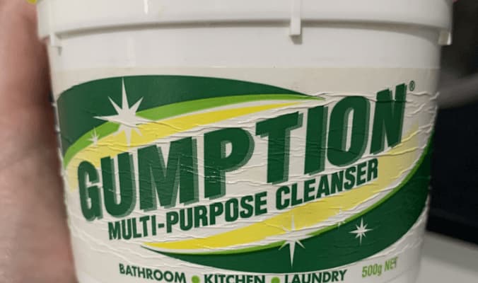 Electrodry Blog - 7 Steps to make your Bathtub Sparkle - Gumption